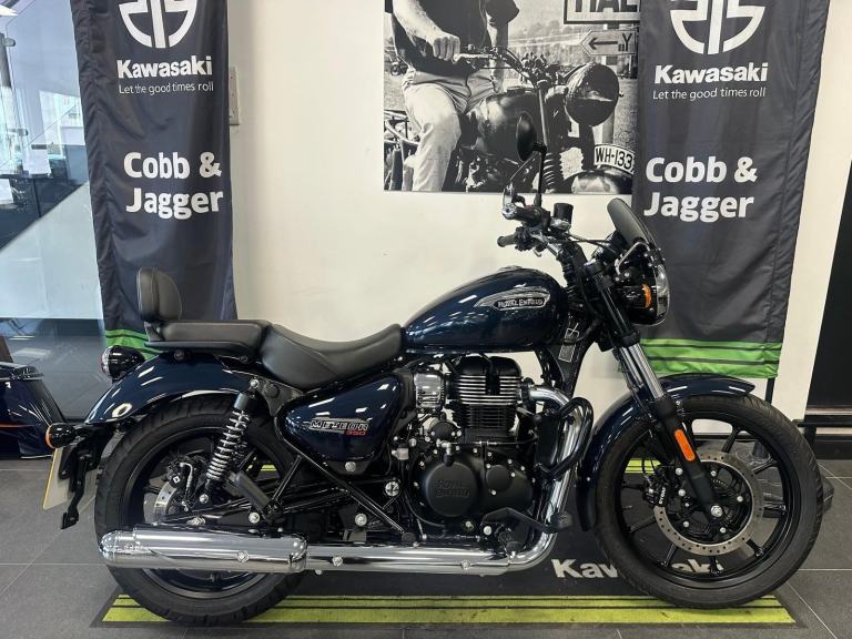 ROYAL ENFIELD METEOR 350-SISSY BAR-FLY SCREEN-CENTRE STAND-ENGINE BARS