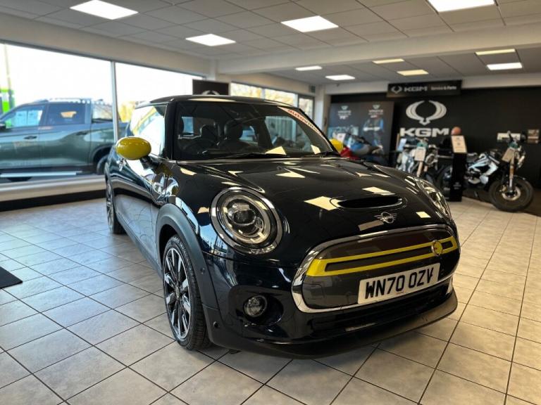  Mini Hatchback 135kW Cooper S Level 3 33kWh 3dr Auto Electric