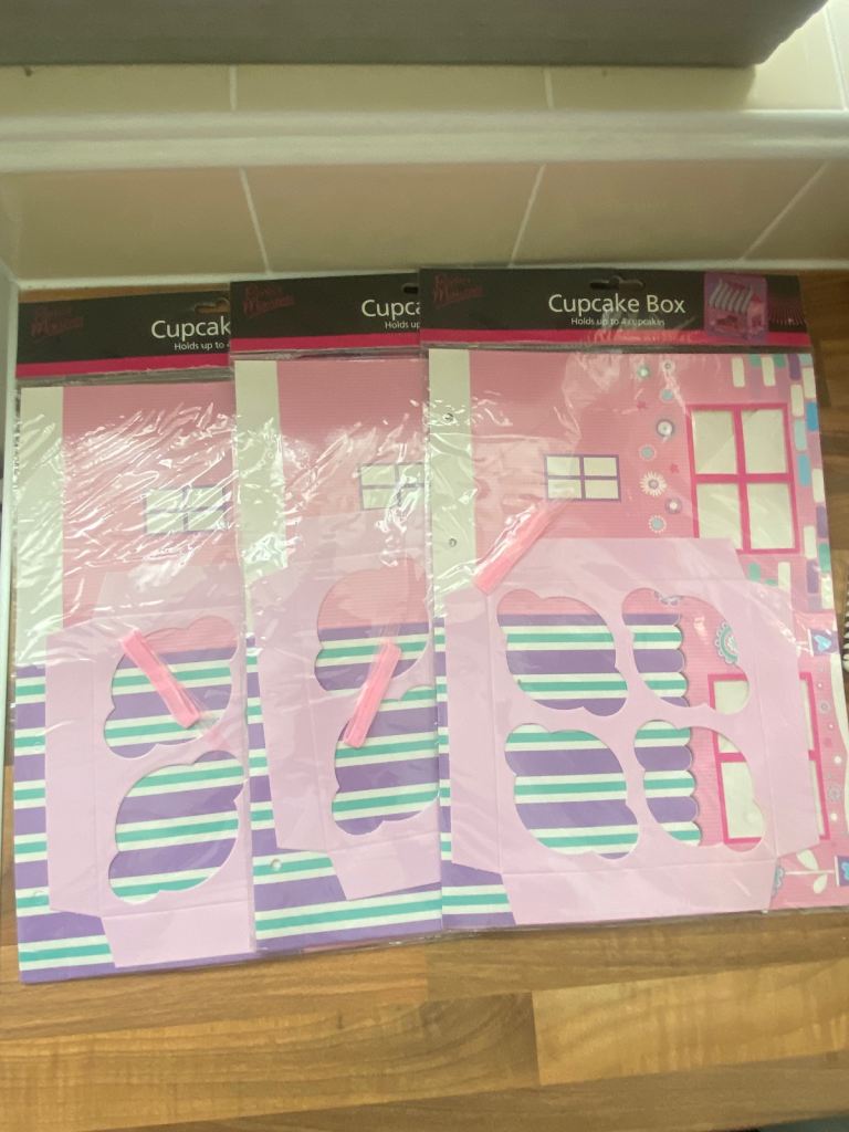 Cupcake boxes 
