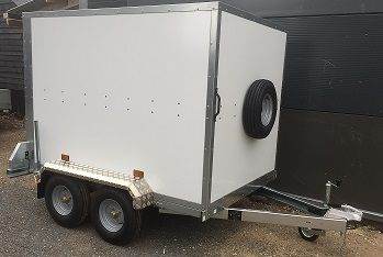 TICKNERS Karting Box Trailer Twin Axle with Shelves and Tyre Rack 7' x 5' x 5' in Black or White