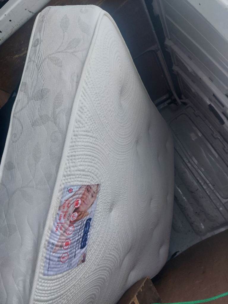 Good Double mattress (delivery available 