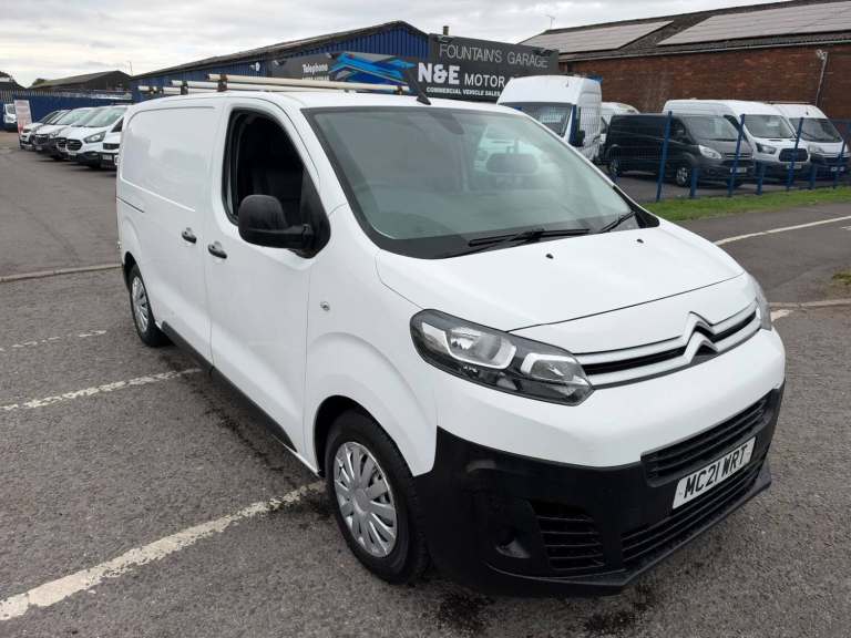 2021 Citroen Dispatch 1000 1.5 BlueHDi 100 Van Enterprise a/c 6 speed vivaro expert finance  PANE...