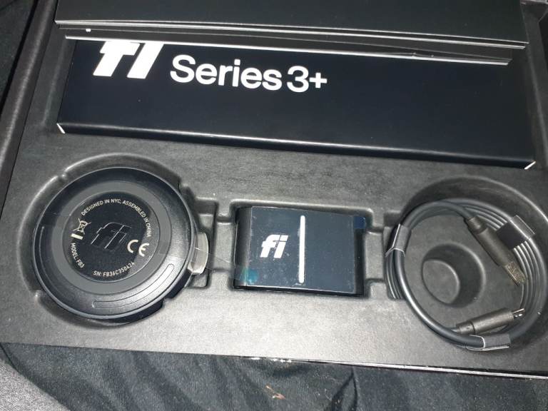 Fi Series 3+ Dog collar with attachable Tracker and health monitor 