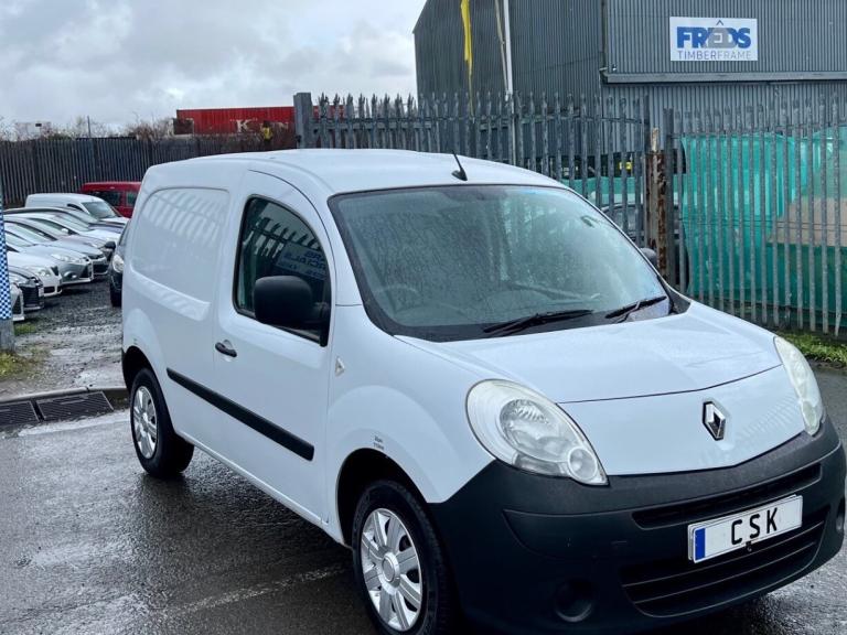 2011 Renault Kangoo ML19dCi 85 Van Ex Ambulance Service  CAR DERIVED VAN Diesel Manual