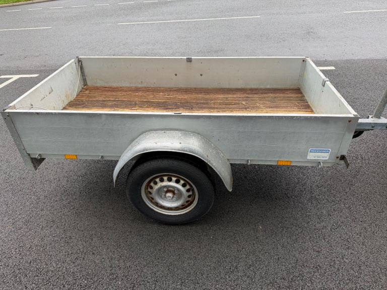 Anssems indespension camping trailer Builder