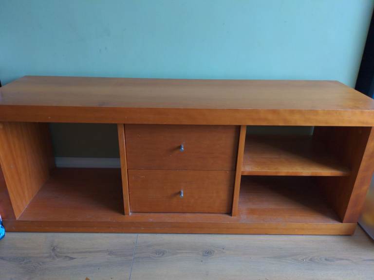 IKEA large TV stand/sideboard