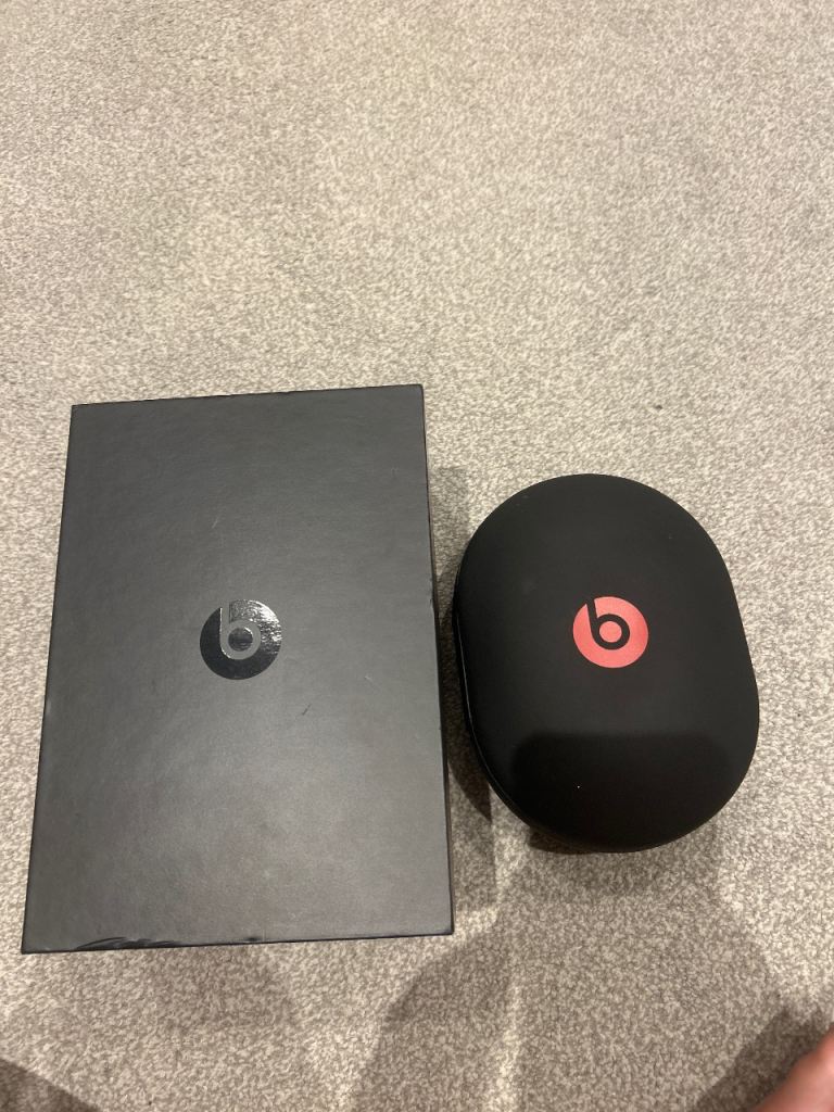 Beats Headphones with Case – Black, Good Condition