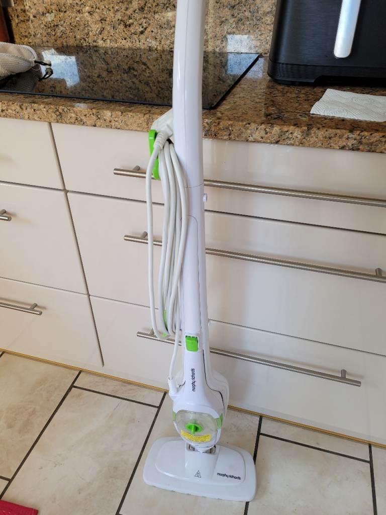 Morphy Richards Steam Mop