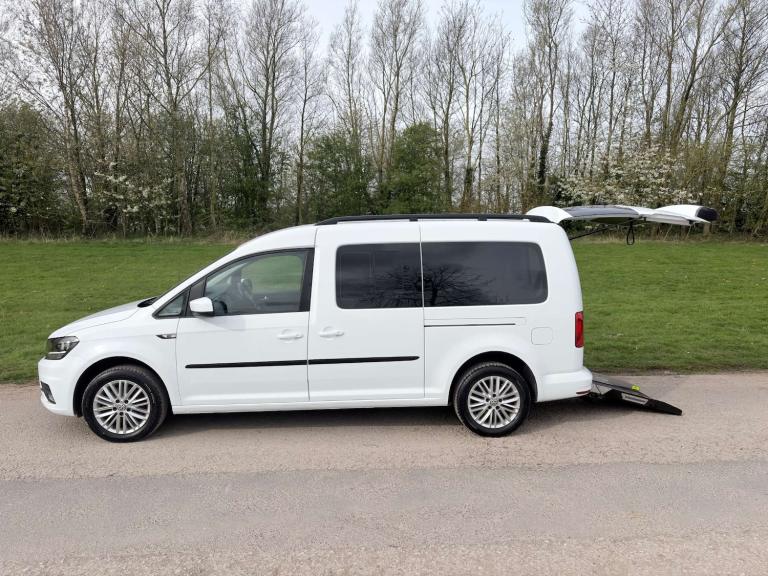 2020 Volkswagen Caddy Maxi Life C20 2.0 TDI Wheelchair Accessible Vehicle WAV MPV Diesel Manual