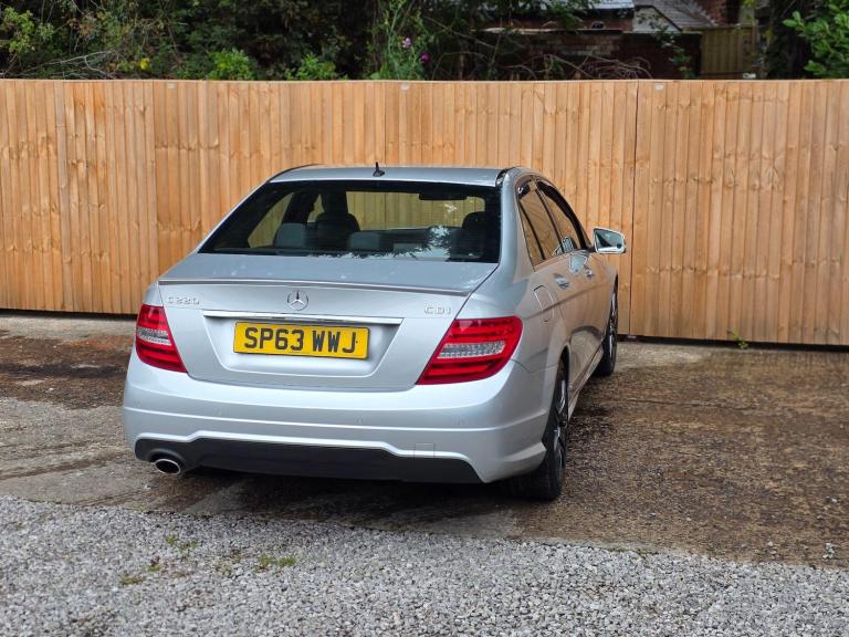 2013 Mercedes-Benz C Class C220 CDI BlueEFFICIENCY AMG Sport Plus 4dr Auto SALOON DIESEL Automatic
