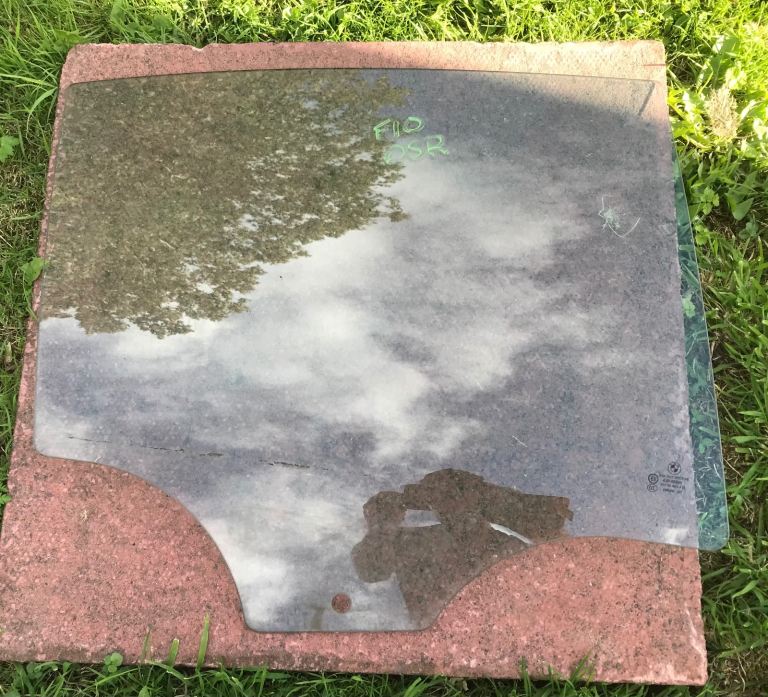 BMW 5 series F10 rear door glass LH or RH