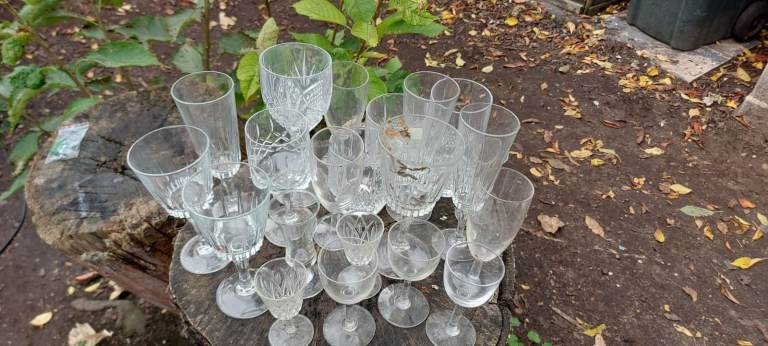 Assorted glasses 