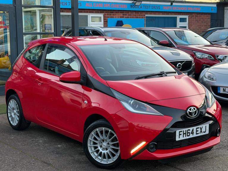2015 Toyota AYGO 1.0 VVT-i x-play Hatchback 3dr Petrol Manual Euro 5 Euro 5 (68 ps) HATCHBACK Pet...