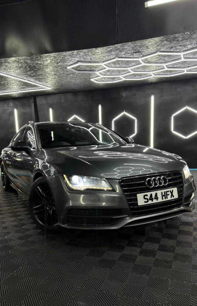 Audi, A7, Hatchback, 2012, Semi-Auto, 2967 (cc), 5 doors