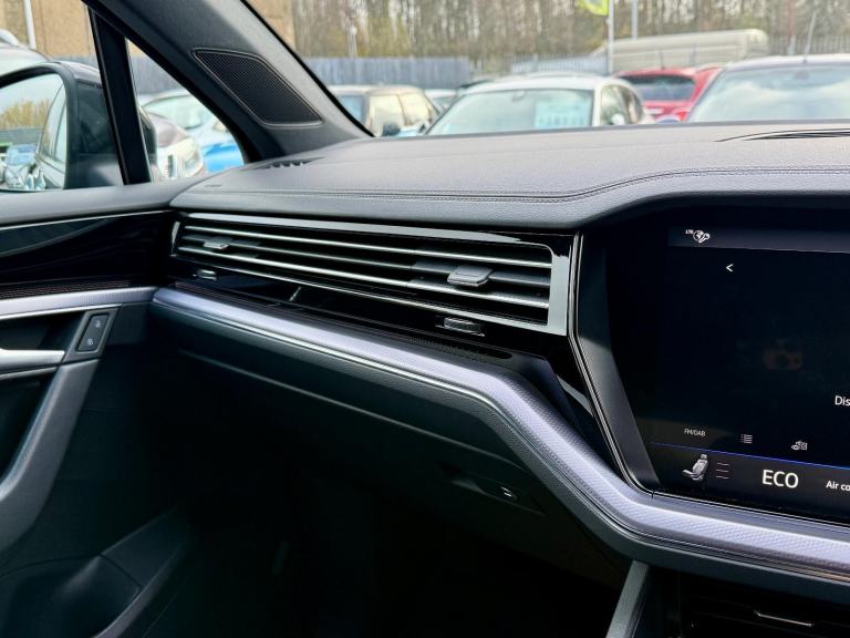 2019 Volkswagen Touareg 3.0 TDI V6 R-Line Tech 4Motion **Stunning Example**