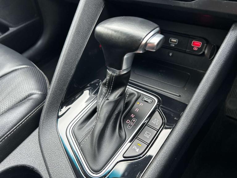 2020 Kia Niro 1.6 Niro 3 PHEV Semi-Auto 5dr SUV Hybrid Automatic