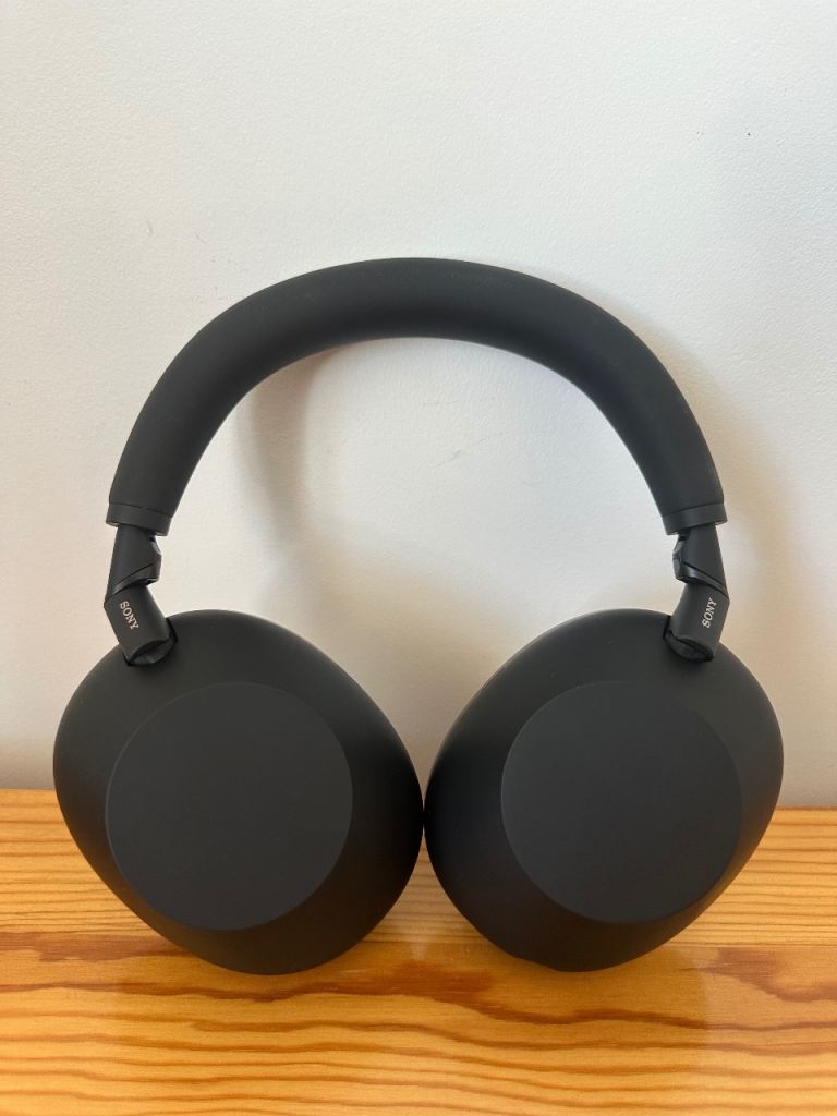 Sony WH-1000XM6 Wireless Bluetooth Noise-Cancelling Over-Ear Headphones - Black