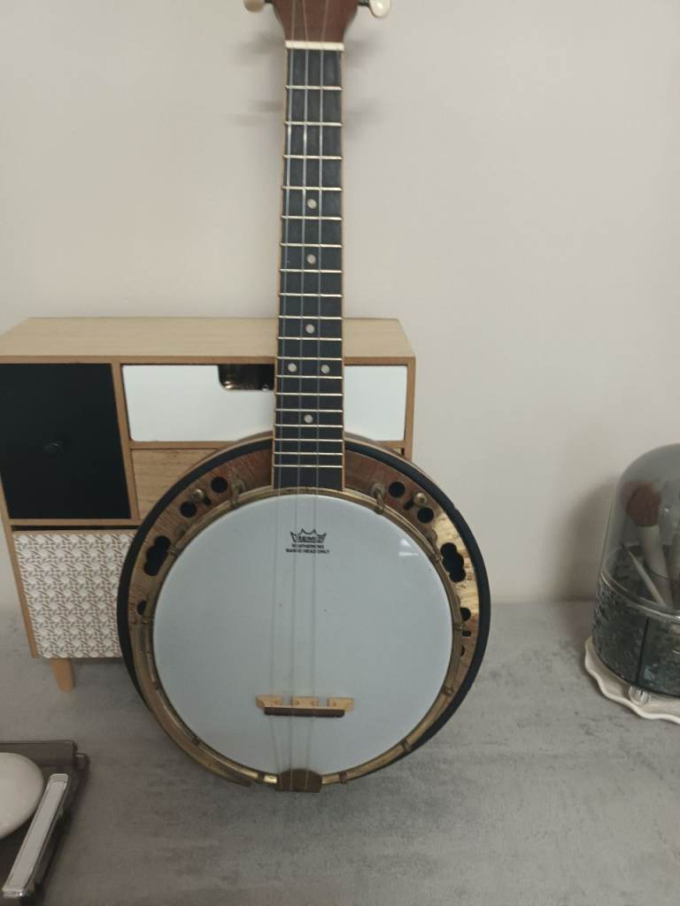 HARLEY BENTON UKULELE 
