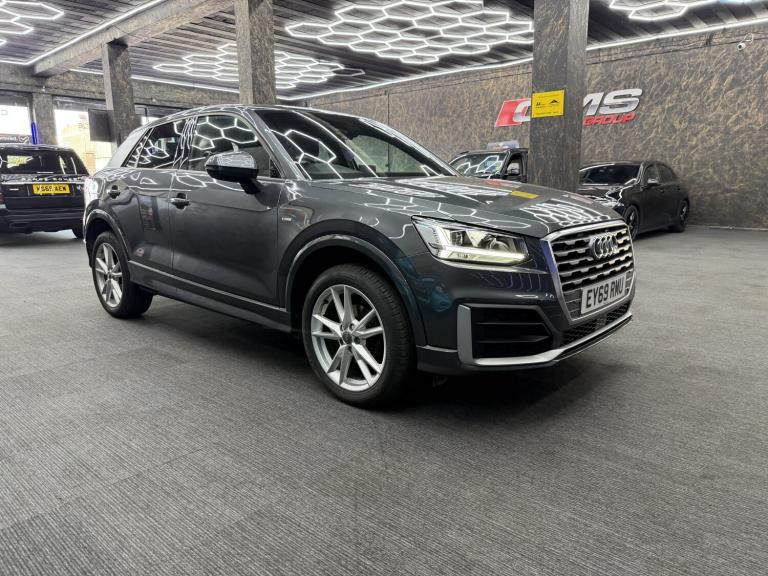 AUDI Q2 1.6 TDI 30 S line 2019