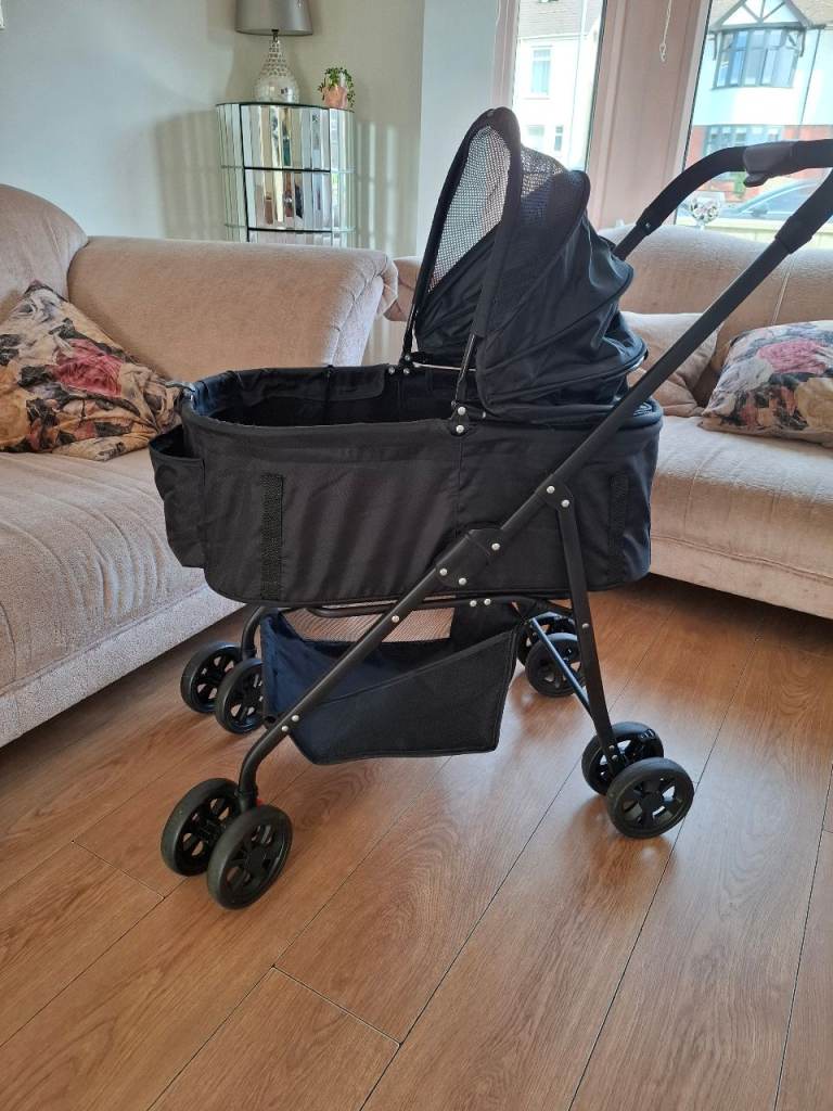 Dog pram