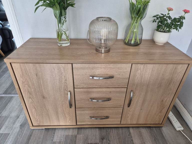 Oak Effect Sideboard with Drawers and Cupboards – As Good As New