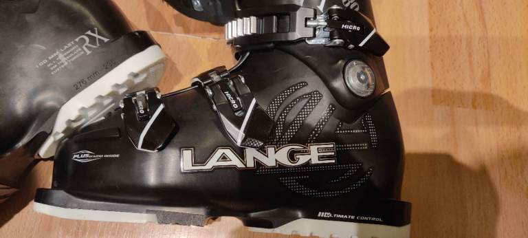 Lange ski boots 23-23.5 276mm-235 Ultimate Control.