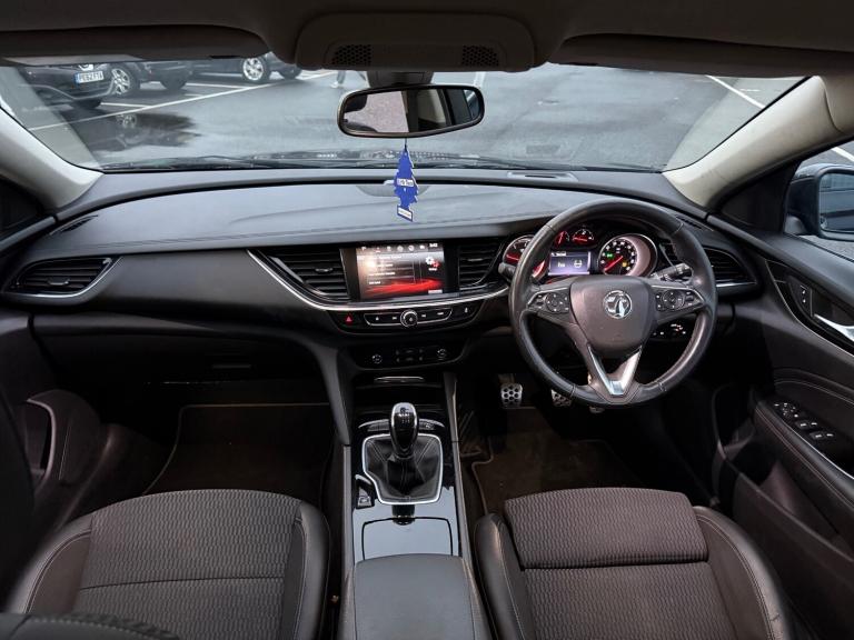 2017 Vauxhall Insignia 1.6 Turbo D ecoTec [136] SRi Nav 5dr HATCHBACK Diesel Manual