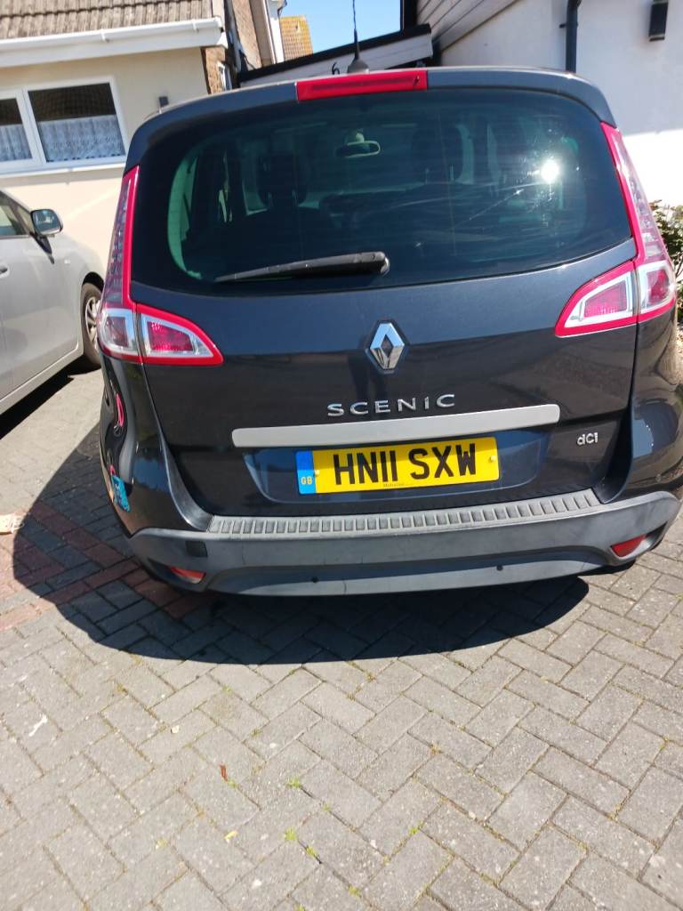Renault scenic 1.9 dynamique Tom Tom 