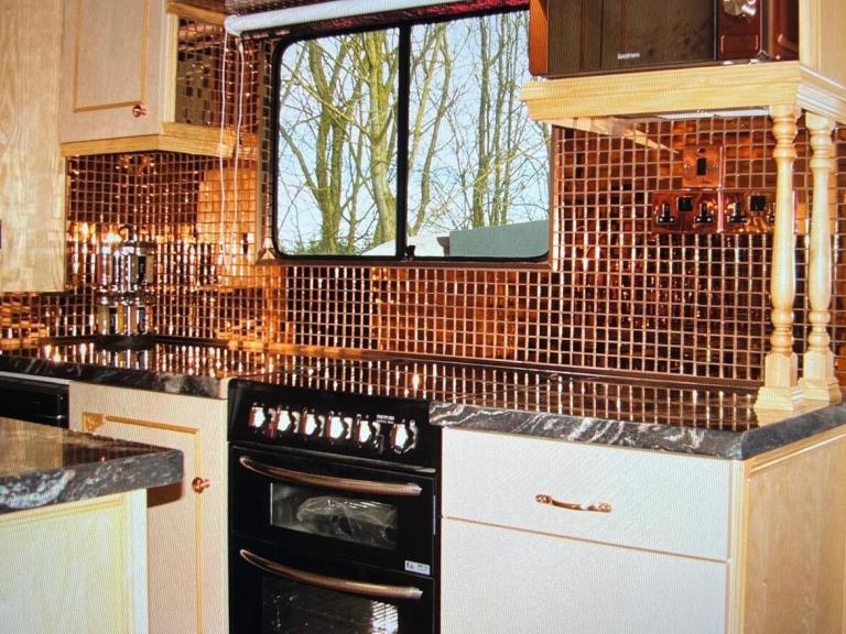 DAF LF45.160 MOTORHOME LUXURY CAMPER SLEEP 6 CAMPER OFF GRID 