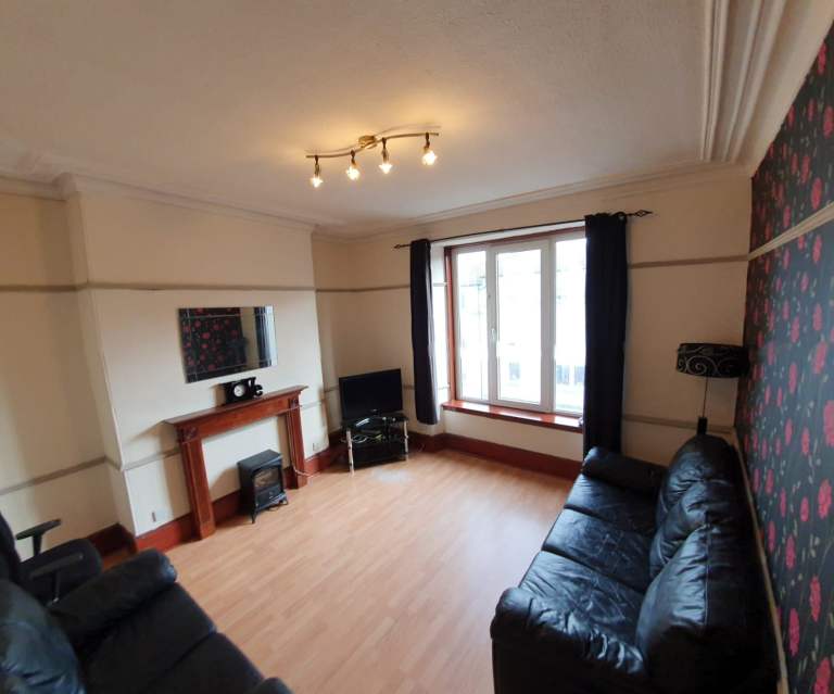 One Bedroom Flat