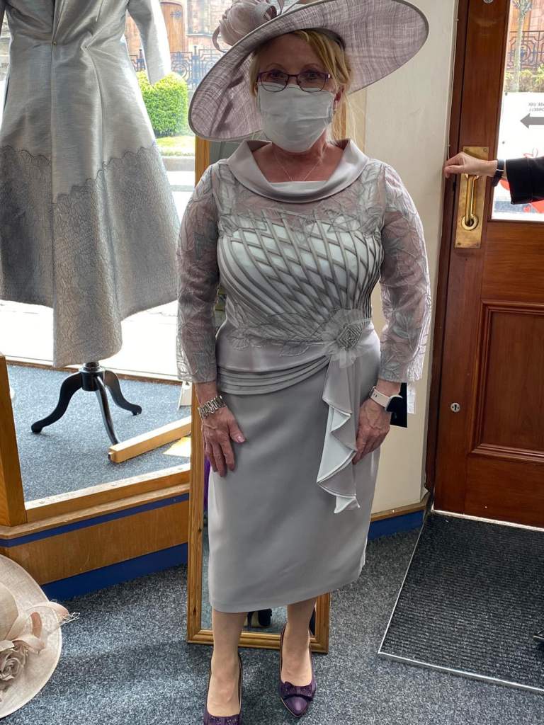 Mother of bride dress and hat
