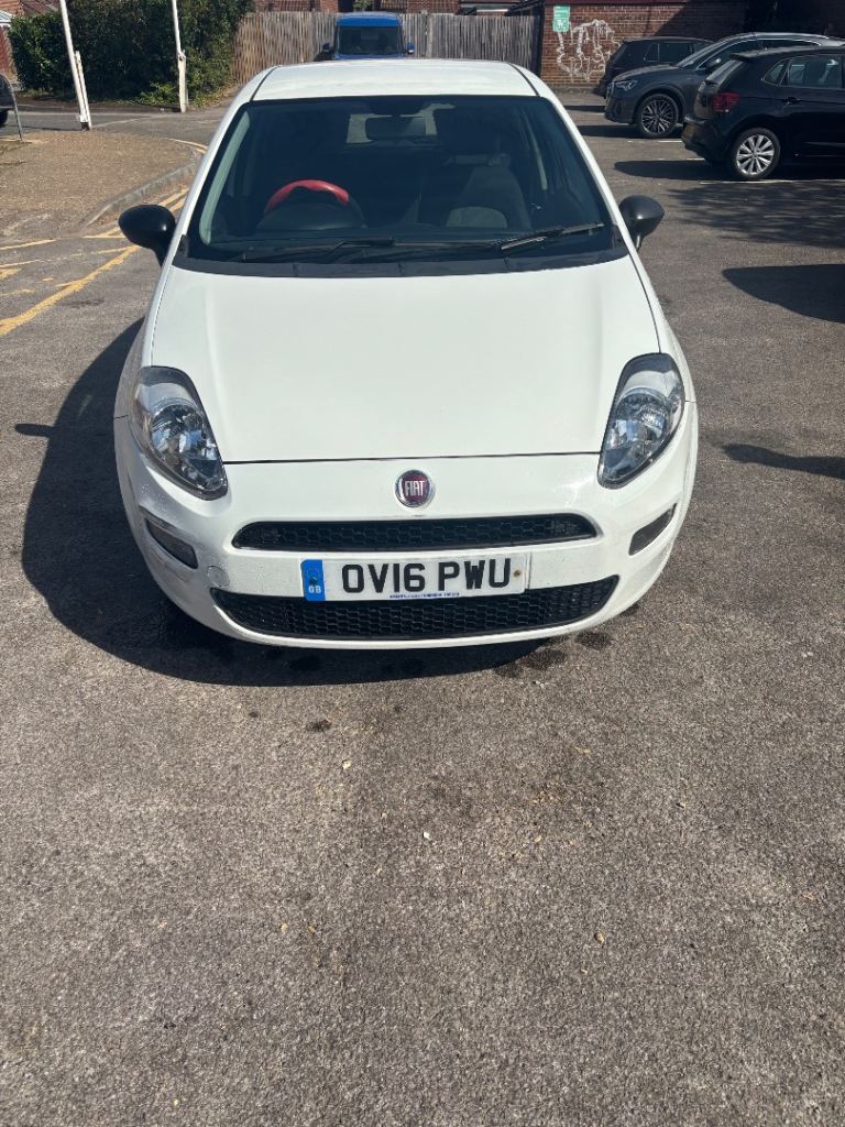 Fiat, PUNTO, Hatchback, 2016, Manual, 1242 (cc), 5 doors