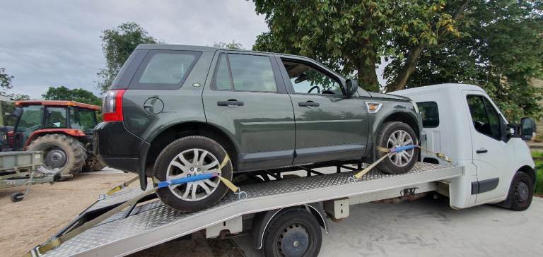 Reliable and Affordable Vehicle Transport Services in Copthorne - RH10