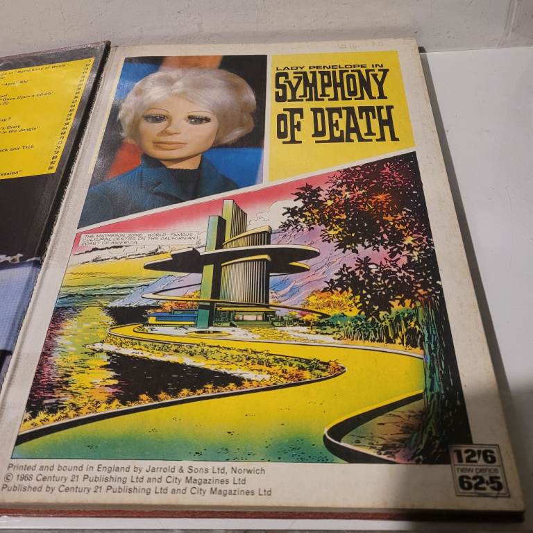 Vintage Thunderbirds Lady Penelope Annual Book 1968 Hardback Book