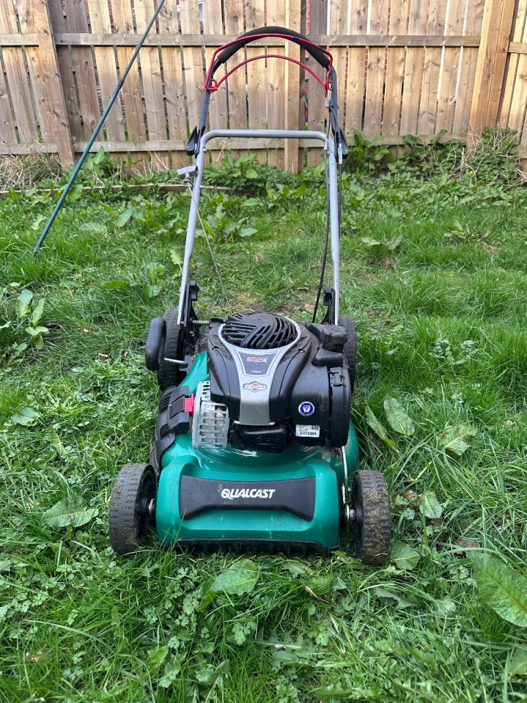 Qualcast Self-Propelled Petrol Lawnmower