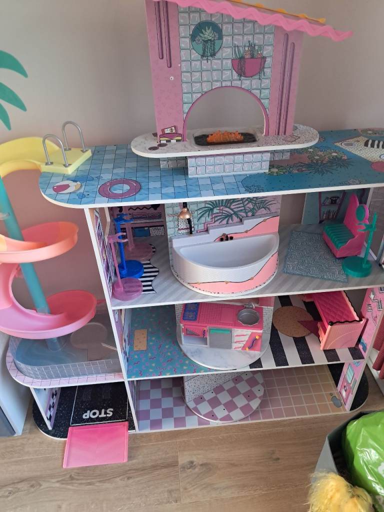 Lol dolls house
