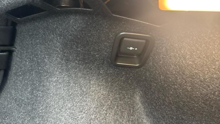 2024 Audi Q3 35 TFSI Black Edition 5dr S Tronic ESTATE PETROL Manual