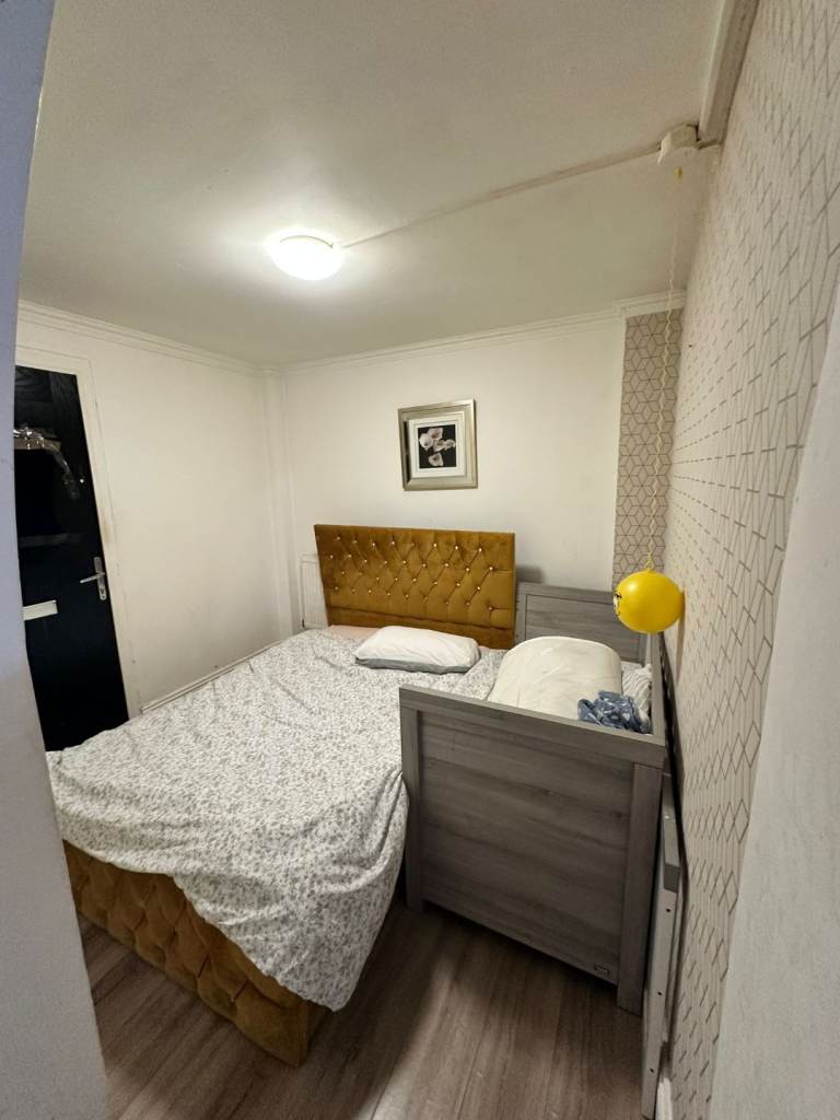 2 bedroom apartment in Moseley 