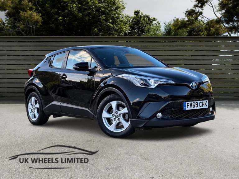 Toyota C-HR 1.8 VVT-h Icon CVT Euro 6 (s/s) 5dr Petrol/Electric Hybrid Automatic