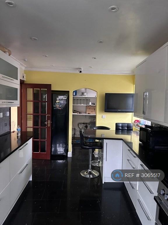 1 bedroom in Langley, Langley, SL3 (#3065517)