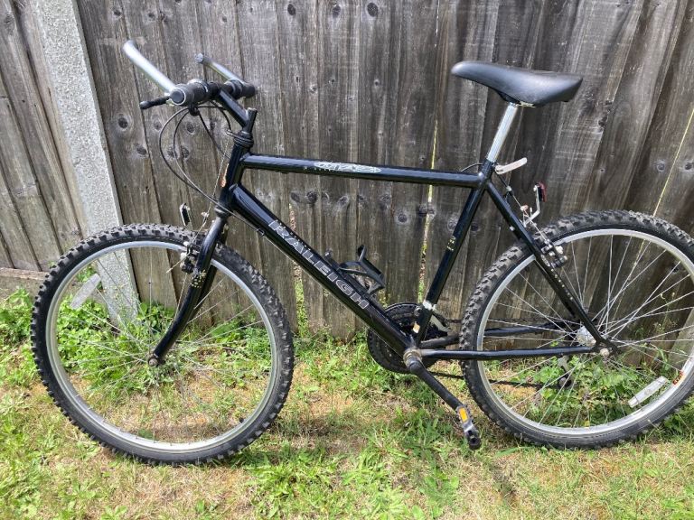 Raleigh Mountain Bike – Black, Fair Condition