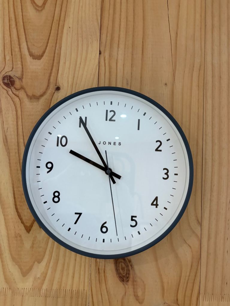 Jones analogue wall clock, 30 cm