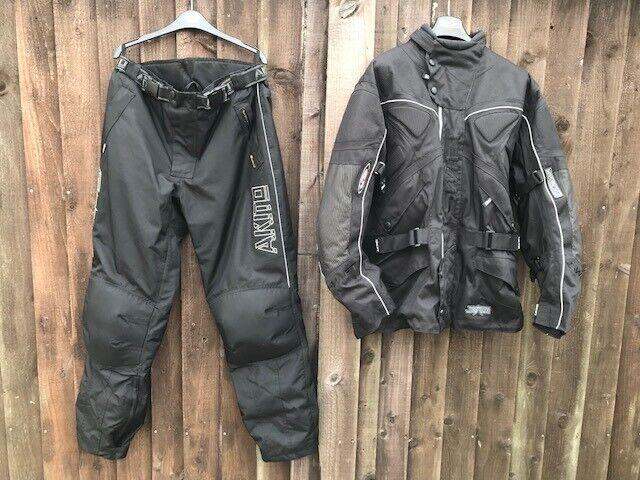 Ladies Motorcycle Clothing