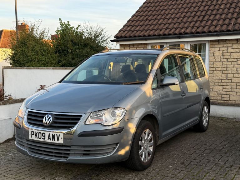 Volkswagen, TOURAN, MPV, 2009, Manual, 1595 (cc), 5 doors