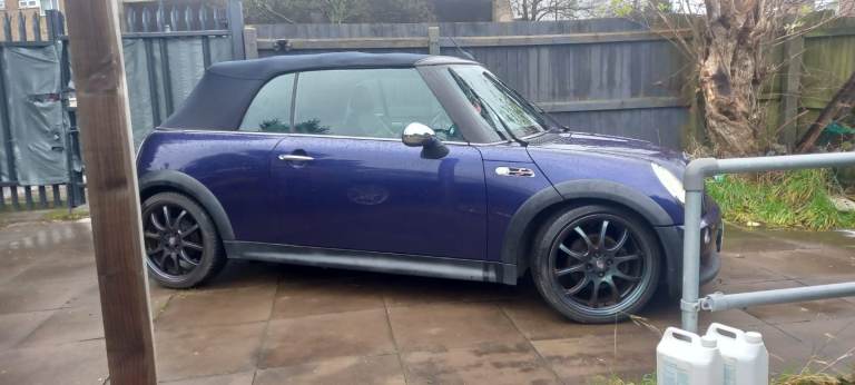 Mini, CONVERTIBLE, Convertible, 2005, Manual, 1598 (cc), 2 doors