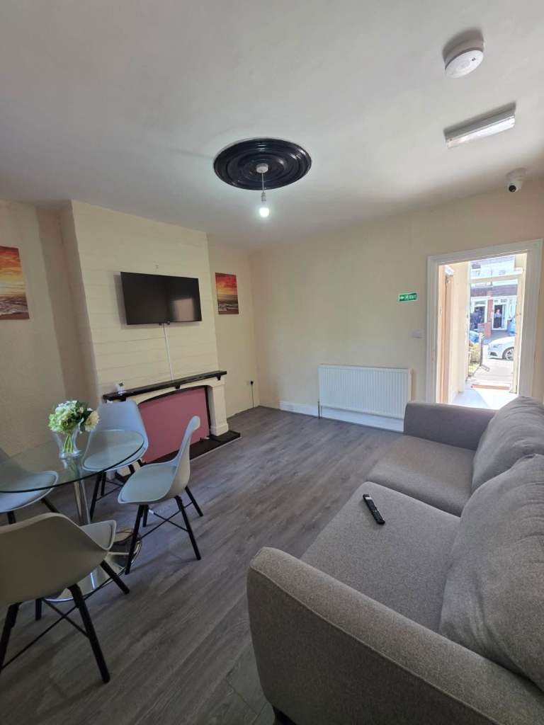 HMO ROOMS AVAILABLE Colonial Rd B9 5NR - TO UC DSS CLAIMANTS - CONTACT FOR INFORMATION