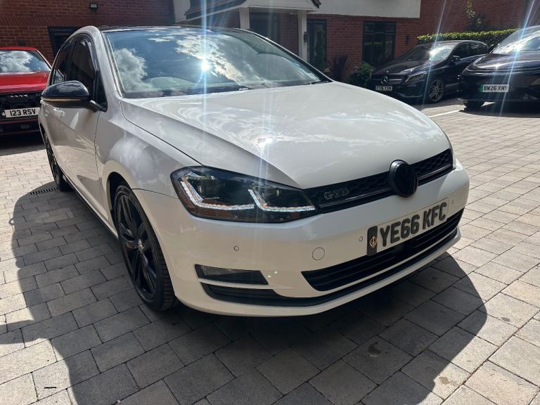 Volkswagen, GOLF, GT Edition Hatchback, 2016, Manual, 1598 (cc), 5 doors