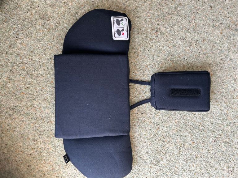 Cybex Cloud Z i-size rotating baby car seat and Z 360 rotating isofix base