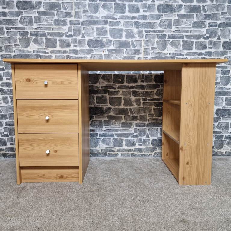 Light Wood Veneer Desk with 3 Drawers & Side Shelves