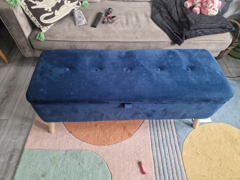Long storage seat